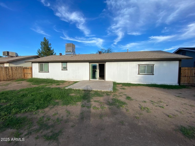 WhatsApp Image 2025-10-19 at 11.07.07 AM