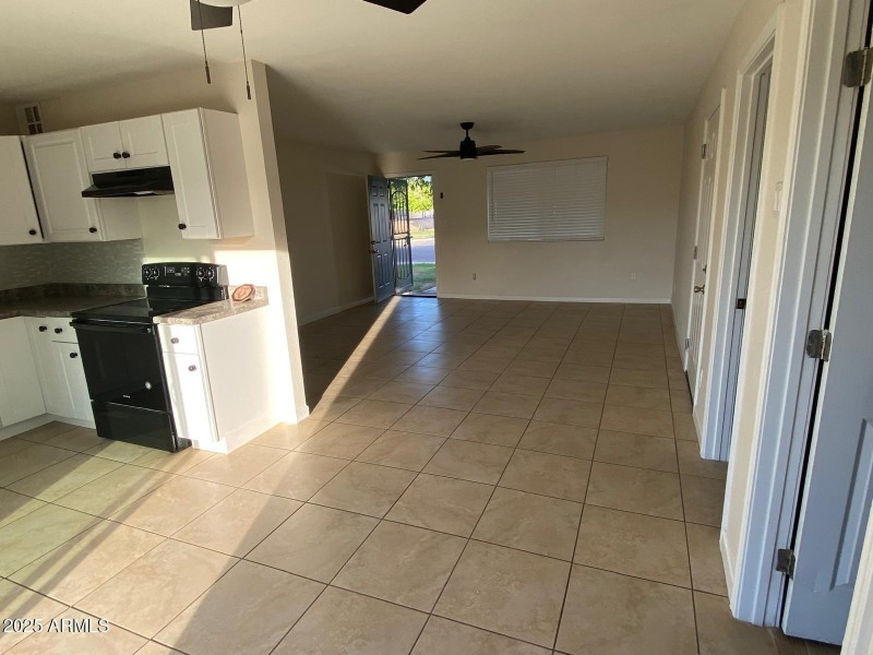 WhatsApp Image 2025-10-19 at 11.07.07 AM