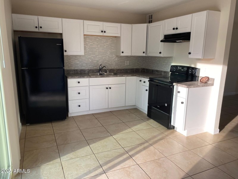 WhatsApp Image 2025-10-19 at 11.07.07 AM