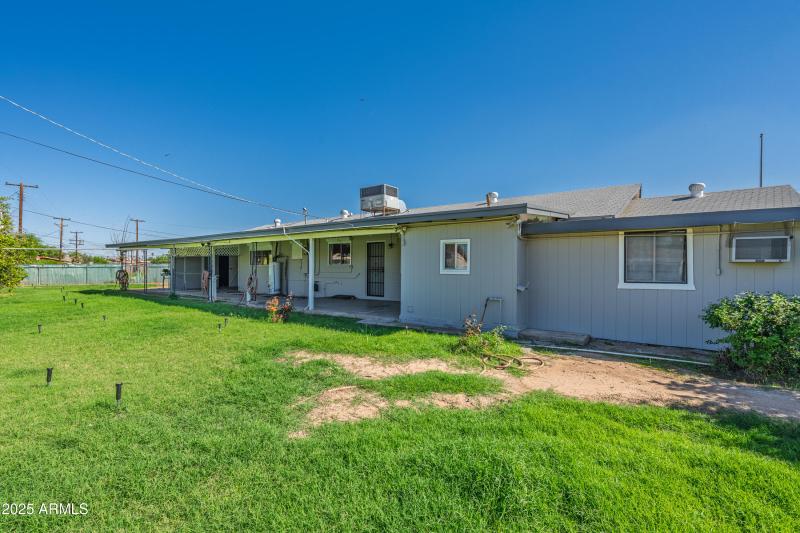 2910 N 60th Drive-29