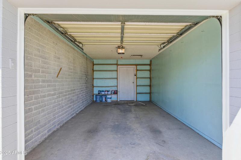 2910 N 60th Drive-33
