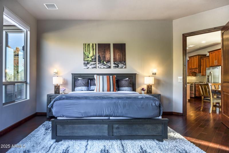 6 MAIN BED (1)