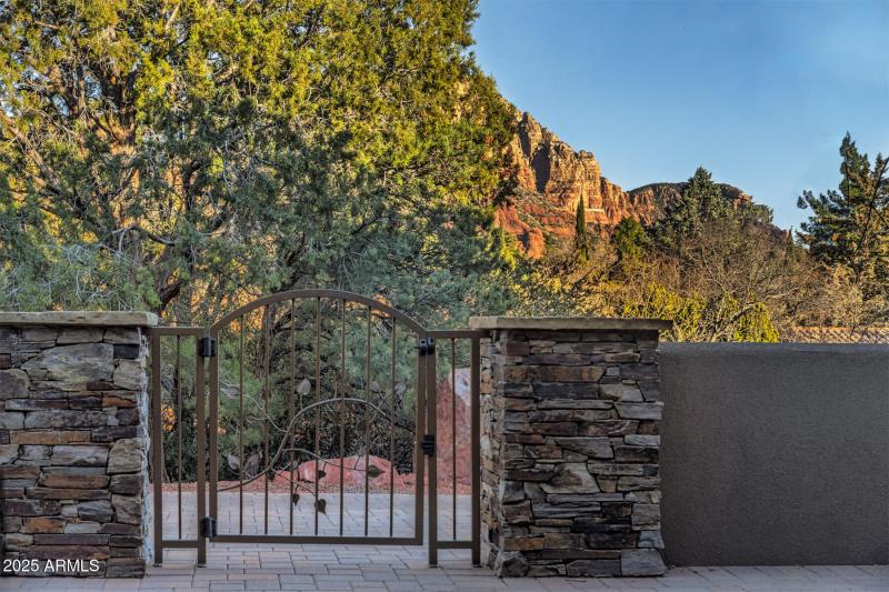 1 FRONT GATE E (1)