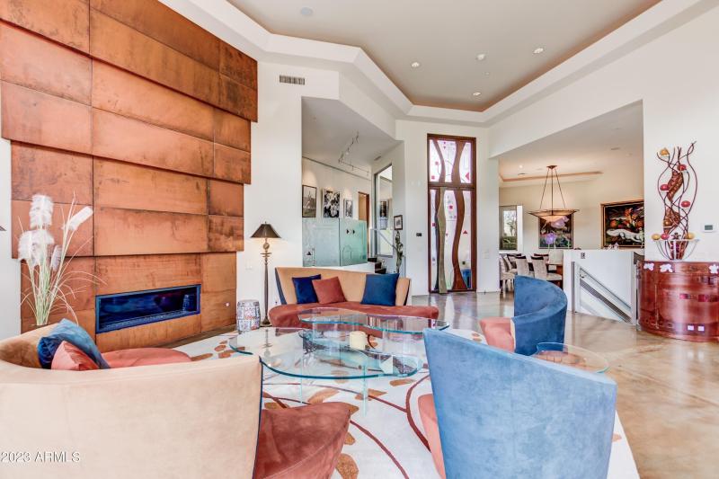 015_Great Room Hidden TV II