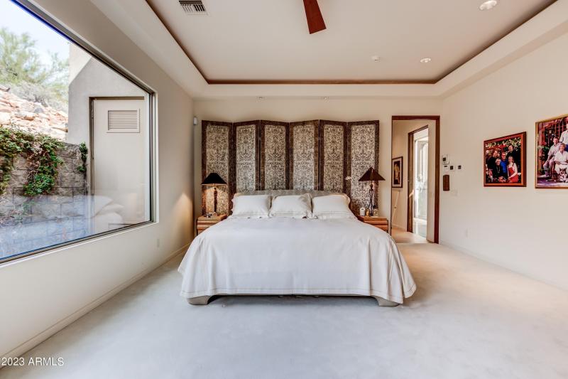 036_Master Bedroom I