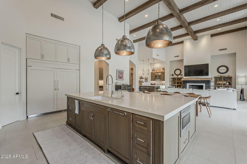 33-web-or-mls-Sunset Vista-23