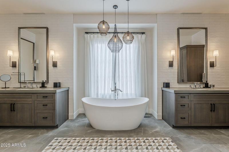 52-web-or-mls-Sunset Vista-42