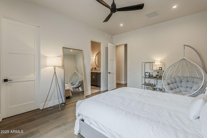 71-web-or-mls-Sunset Vista-61