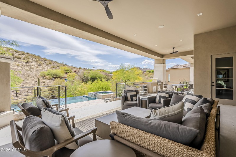 83-web-or-mls-Sunset Vista-73