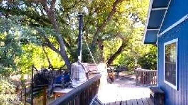 2-Story Deck & Hot Tub