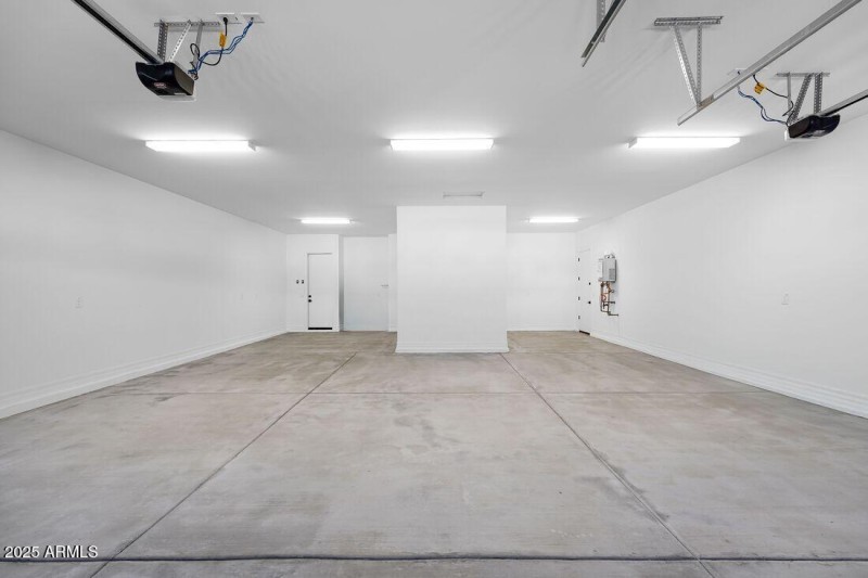 20479 E Calle De Flores ~ Ready Now!