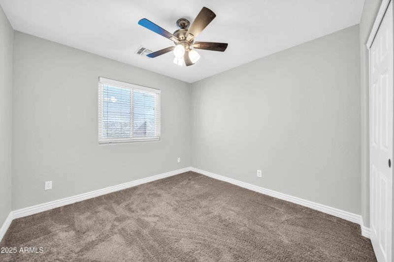 16219 W Yucatan Dr-26