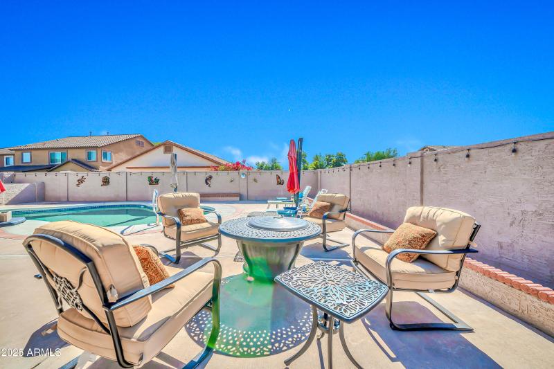 16219 W Yucatan Dr-39