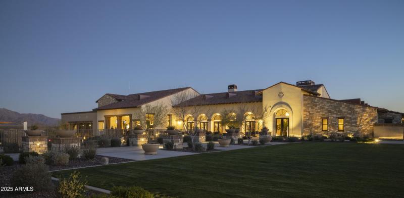 Clubhouse 1