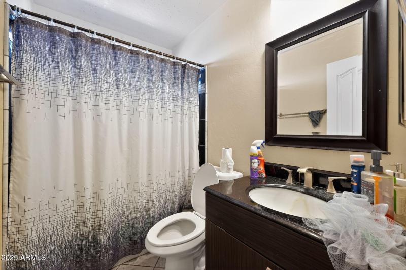 Guest Bath for use_660 E El Prado Rd