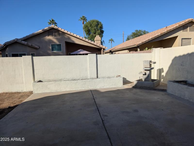 PXL_20251023_223513681