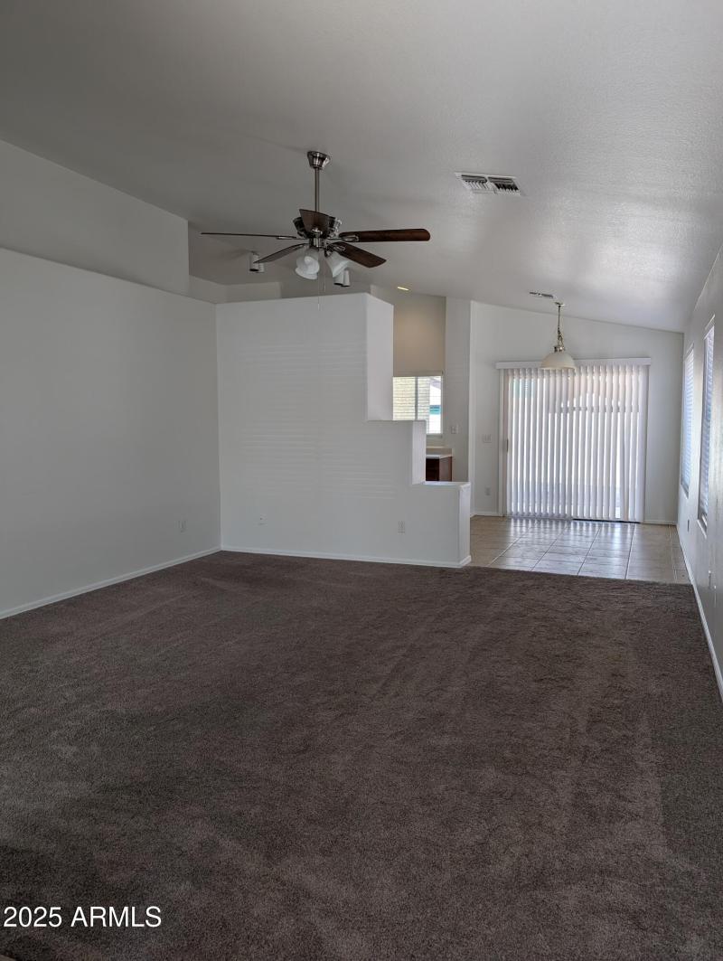 PXL_20251025_190118425.MP