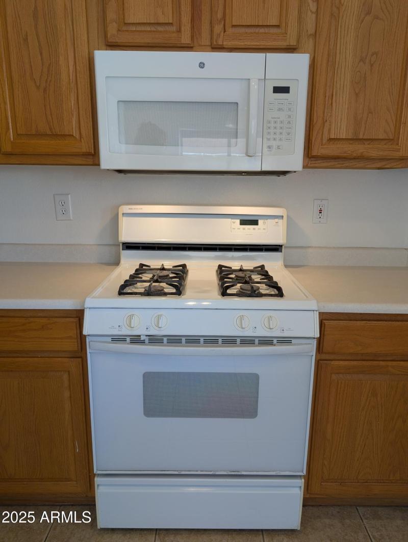 PXL_20251025_190321495.MP