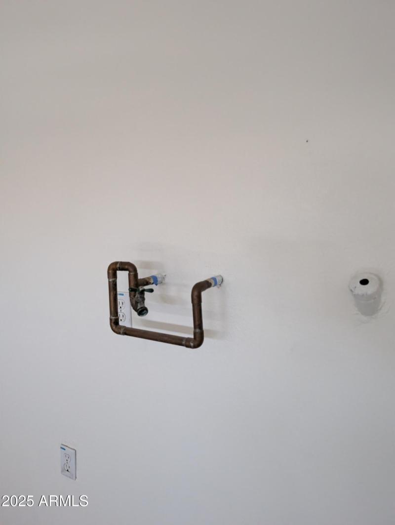 PXL_20251025_190728934