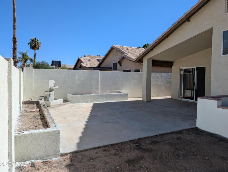 PXL_20251025_191004377