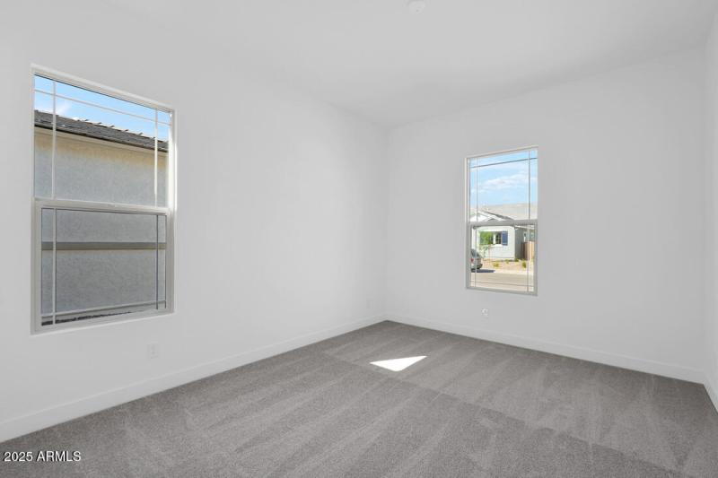 7639 W Remuda Drive ~ Ready Now!