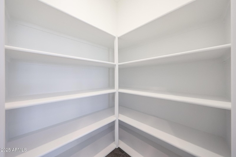 Walk in Pantry