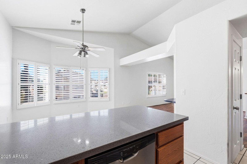 010___3755 E Broadway Rd unit 70