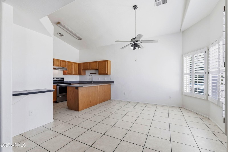 011___3755 E Broadway Rd unit 70