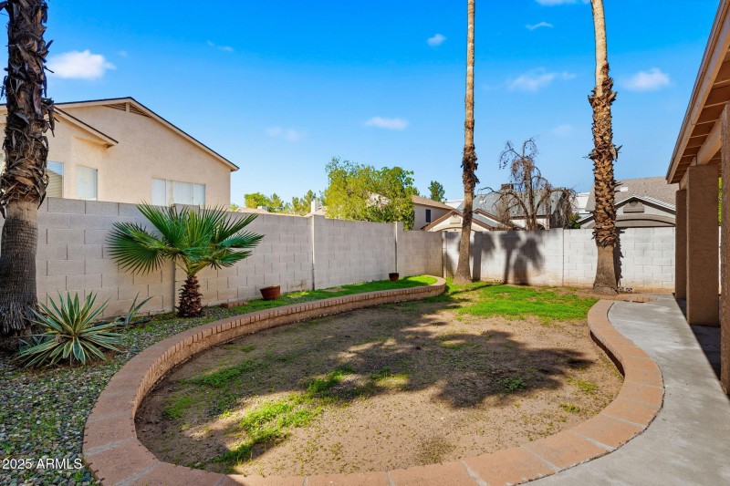 015___3755 E Broadway Rd unit 70