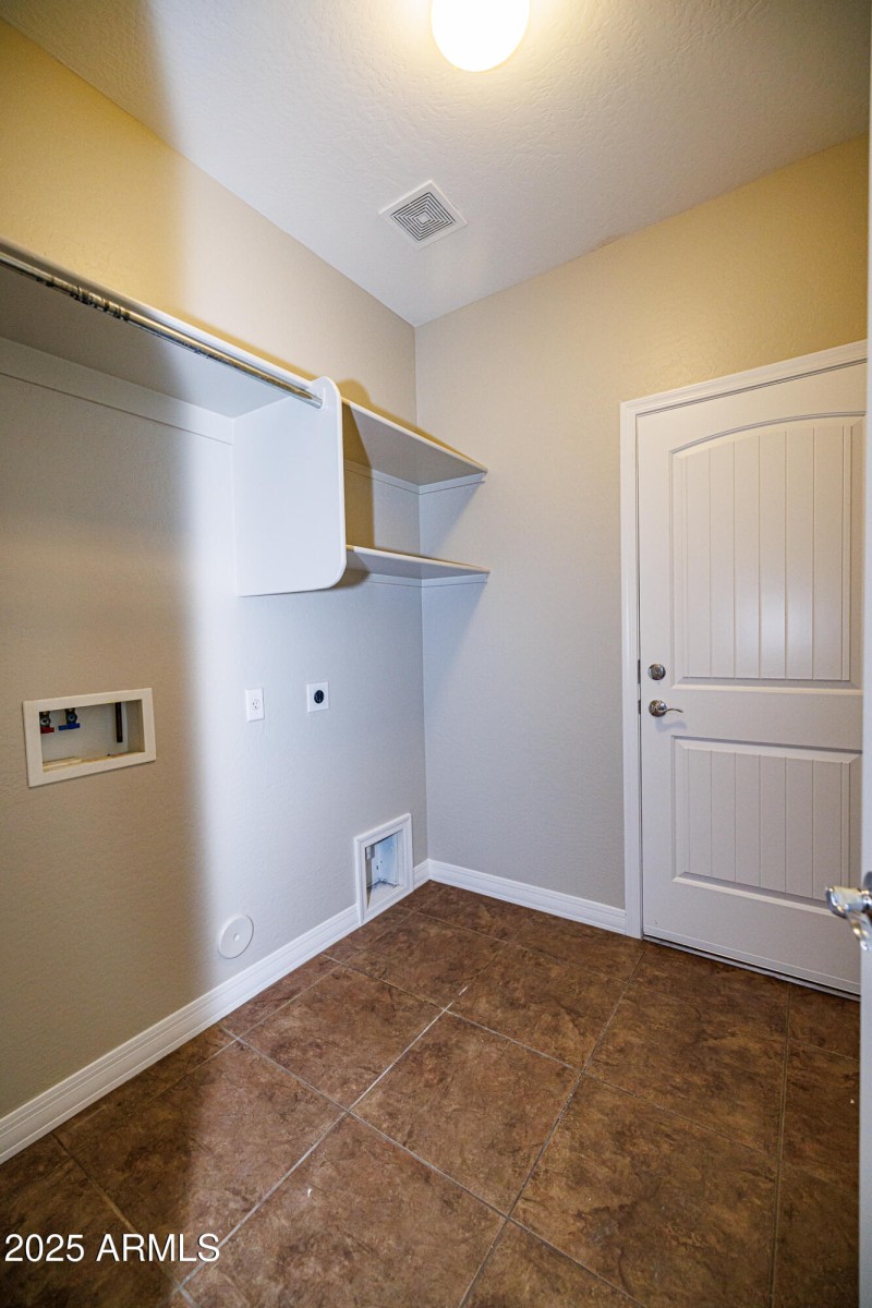 _03A1161-1200px-July 23, 2022