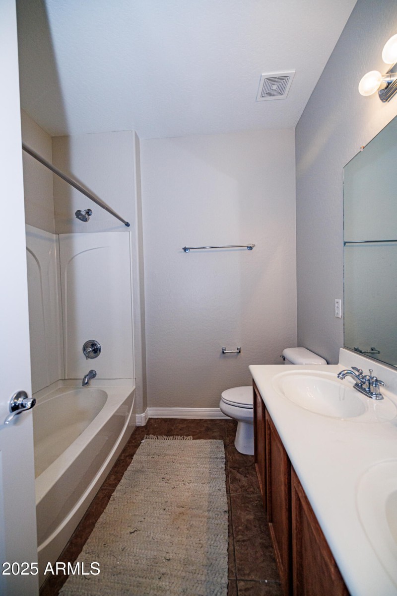 _03A1162-1200px-July 23, 2022