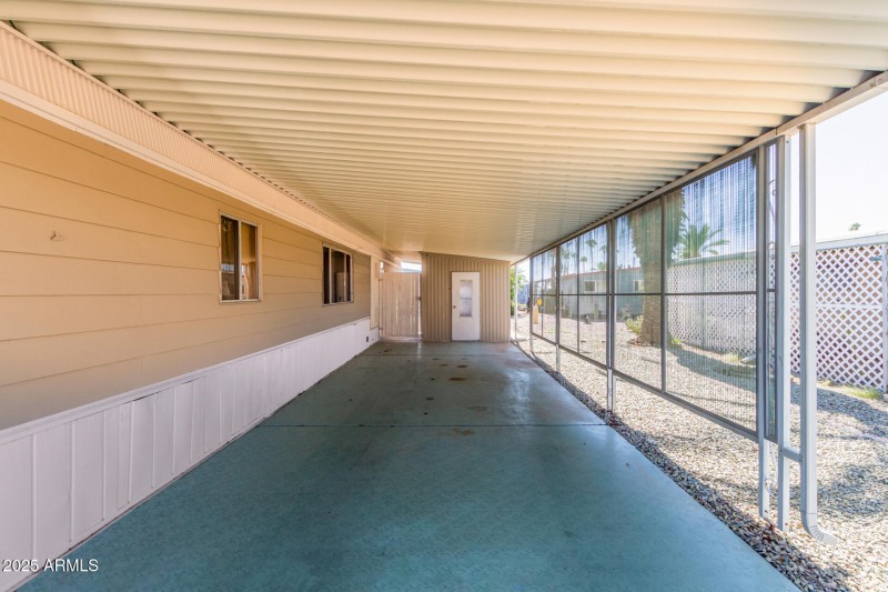 31 - Val Vista