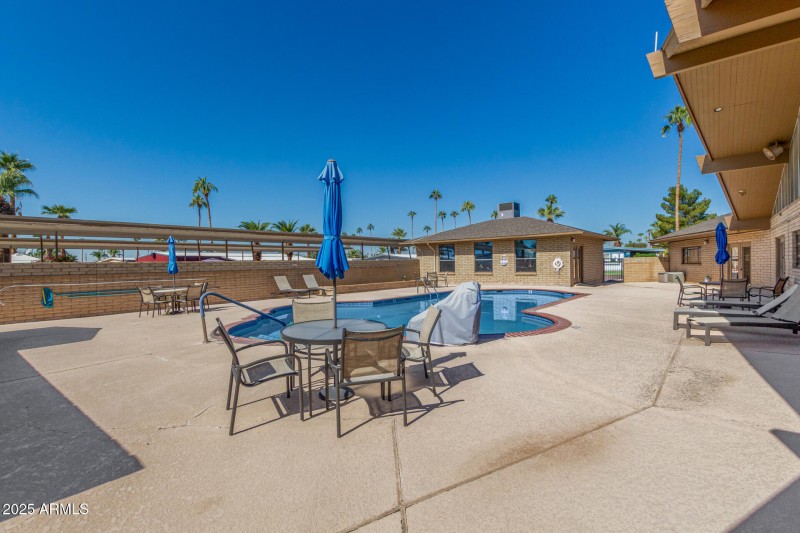 39 - Val Vista