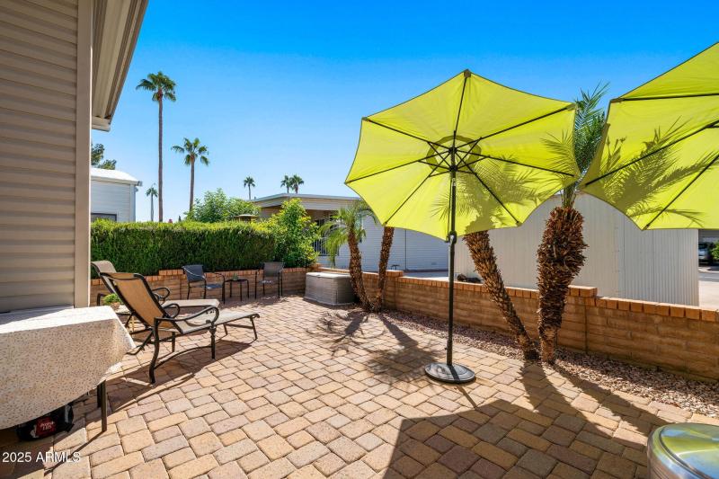 011___111 S Greenfield Rd unit 588