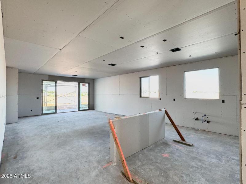 005 Kitchen and Greatroom -Photoroom