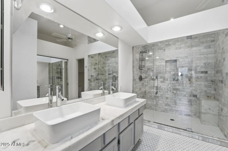 11515 N 91st St #260-31