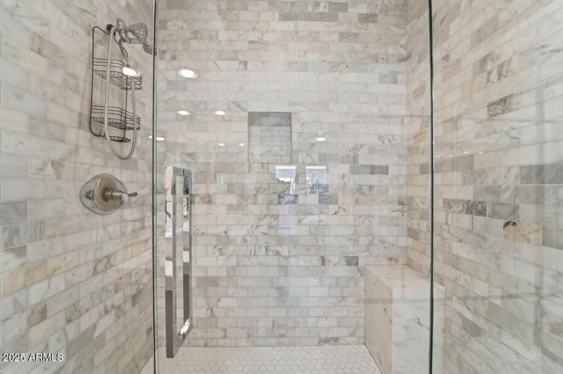 11515 N 91st St #260-33