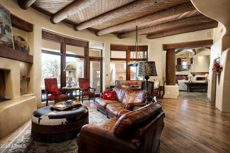 018-8681 E Artisan Pass -20