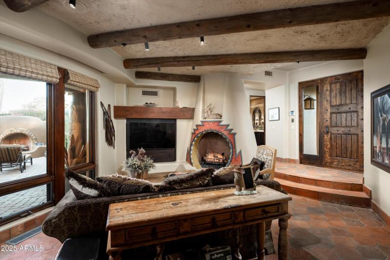 042-8681 E Artisan Pass -44