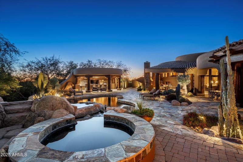 063-8681 E Artisan Pass -63