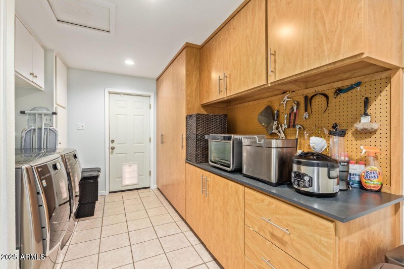 Montebello laundry room