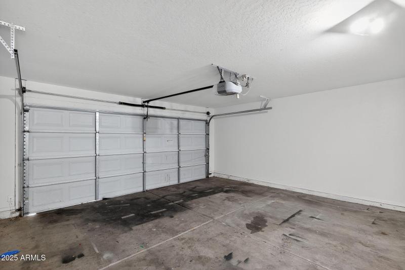 09_12709_N_El_Frio_St_El_Mirage_AZ_85335