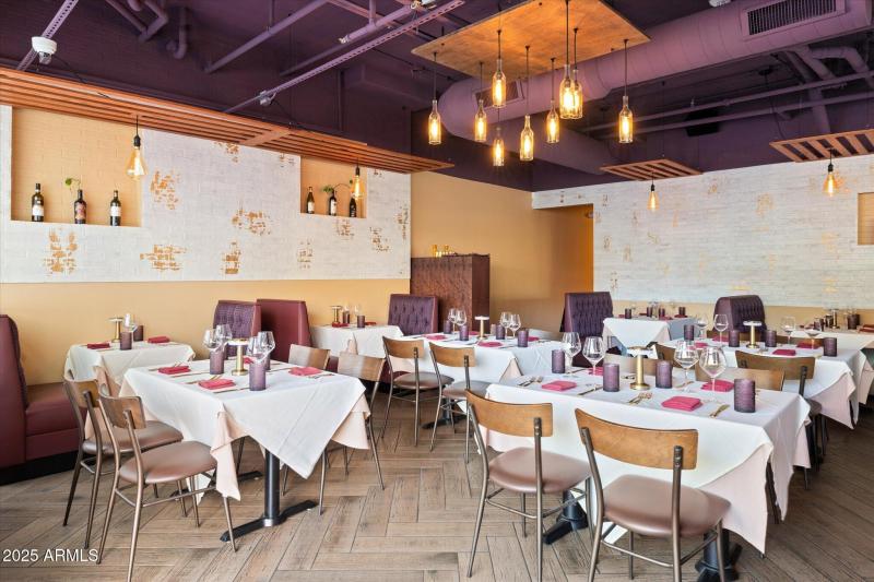 Toscana Italiana Restaurant On Site