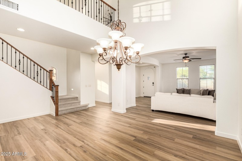 Terrace_Formal_Dining_Entry_Stair