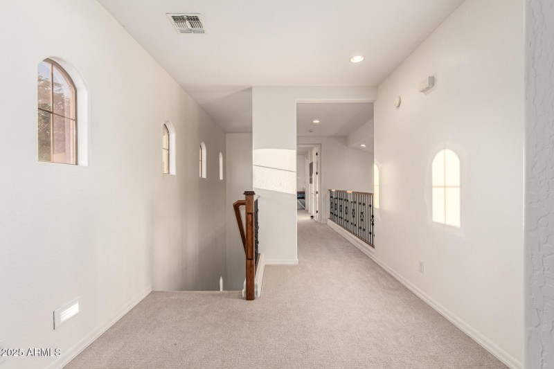 Terrace_Upstairs_Walkway