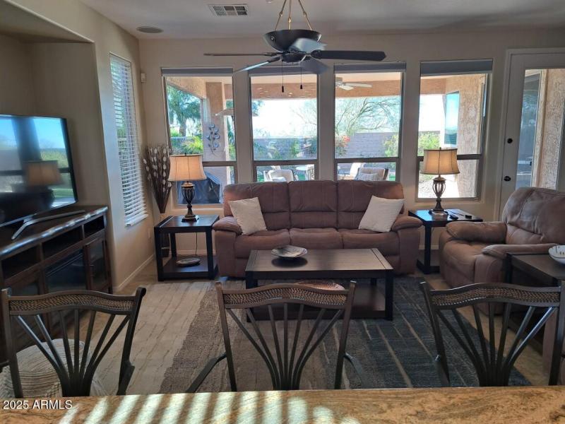 Resized_20250325_091558_1744910450612_17