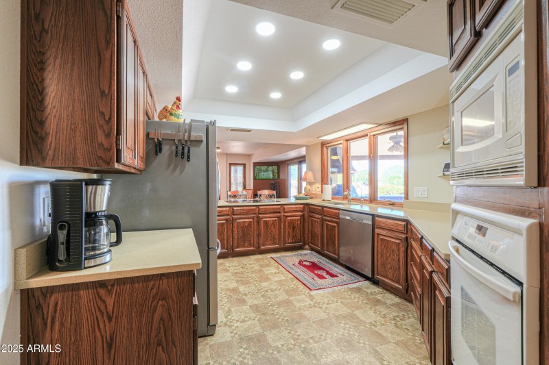 14450 S Country Club Way