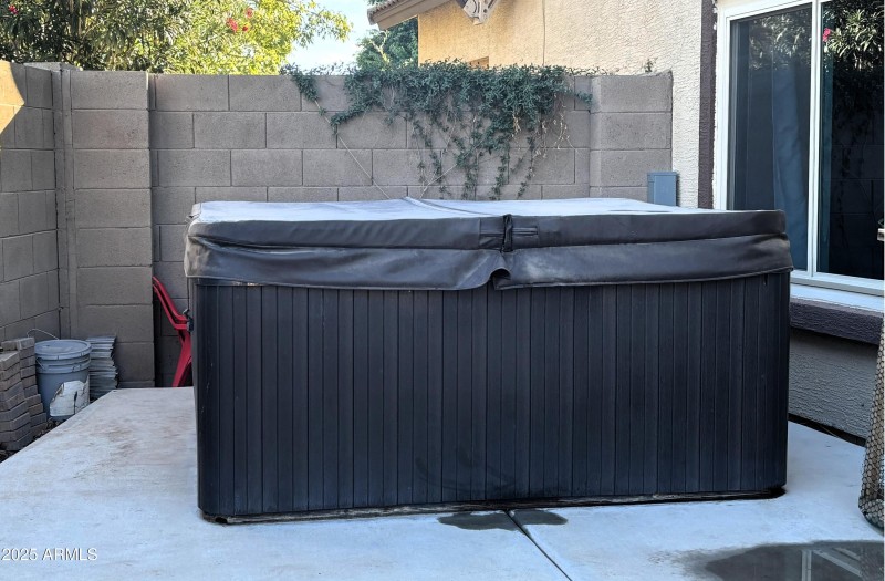 unnamed (1) waid hottub