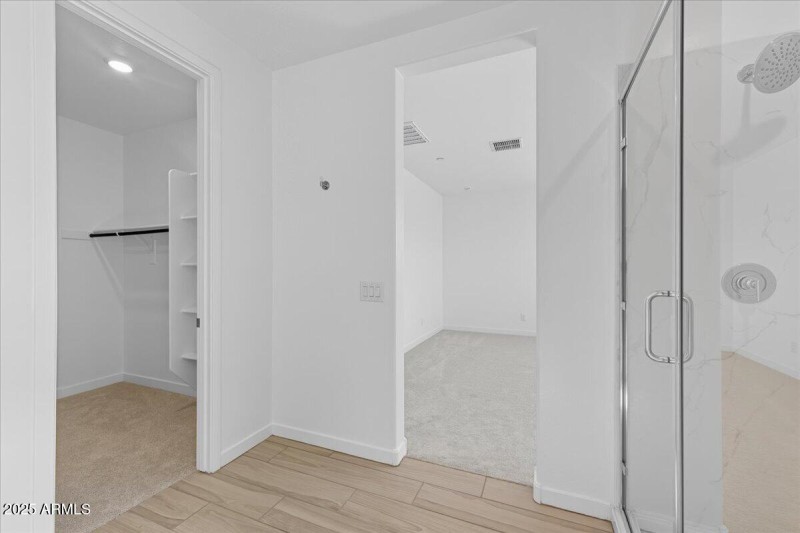 25-11940_Calle_De_Pompas24