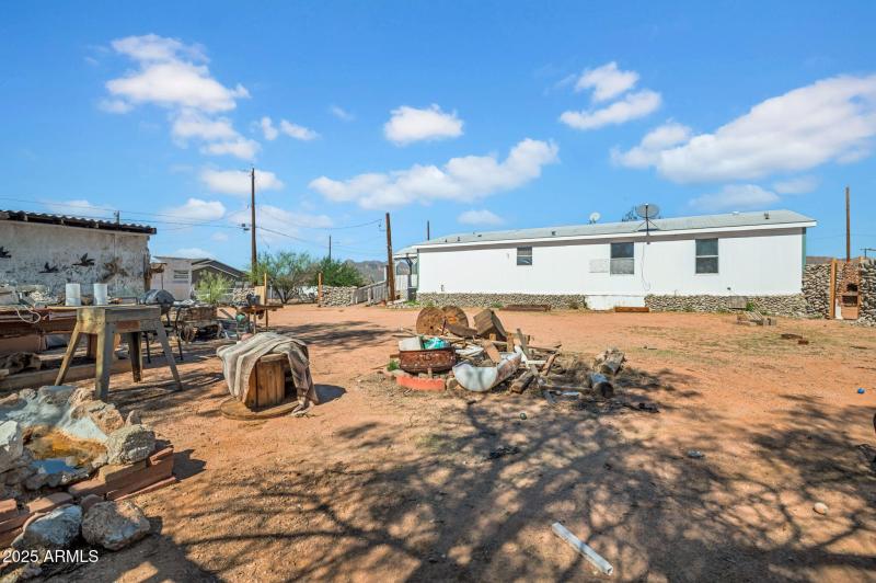 24-web-or-mls-767 Lost Dutchman-24